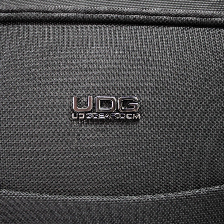 UDG Creator Wheeled Midi Controller Case